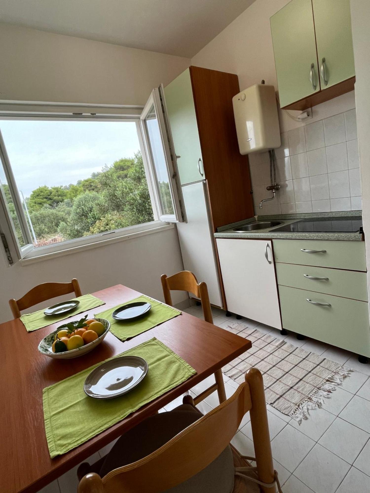 Apartmani Ivan Trogir Exterior photo